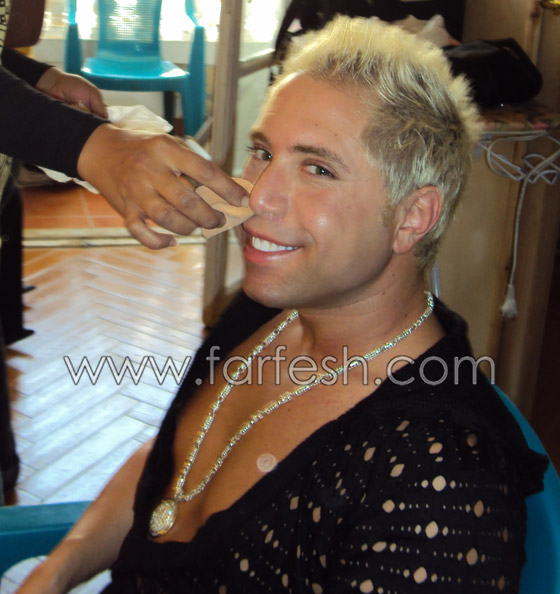 إيلي باسيل في تجربة تمثيل بدور لوطي  صورة رقم 2 إيلي باسيل في تجربة تمثيل بدور لوطي  صورة رقم 2