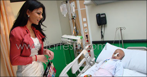 هيفا تزور مستشفى سرطان الأطفال وتبكي!!!    صورة رقم 9