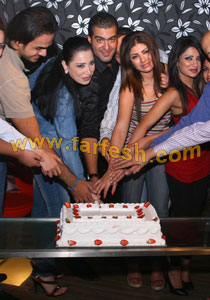 هويدا: لم اتوسل لاحد.. سأكمل لوحدي مع طفلتي!!        صورة رقم 3