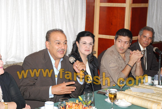 تكريم جمال سليمان وأسرة أفراح ابليس  صورة رقم 3 تكريم جمال سليمان وأسرة أفراح ابليس  صورة رقم 3