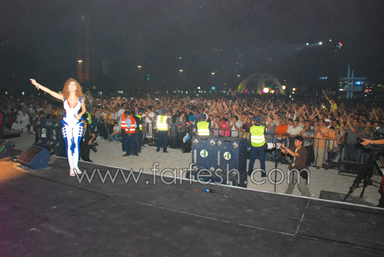 ميريام فارس الفنانة العربية الوحيدة في الفورميلا 1  صورة رقم 11 ميريام فارس الفنانة العربية الوحيدة في الفورميلا 1  صورة رقم 11