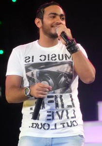 تامر: كتب ولحن وسجل كليب بـ24 ساعة فقط!!! صورة رقم 1 تامر: كتب ولحن وسجل كليب بـ24 ساعة فقط!!! صورة رقم 1