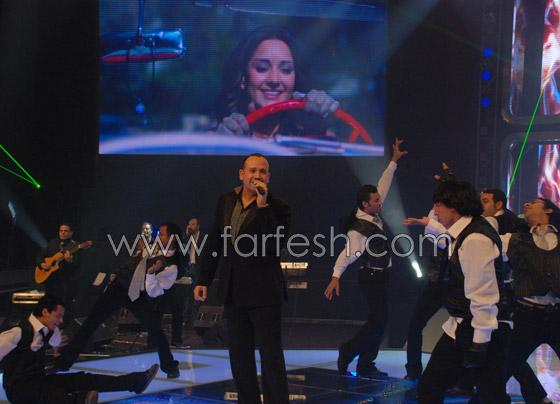 مسلسلات مع تكريم النجوم في حفل رأس السنة  صورة رقم 7 مسلسلات مع تكريم النجوم في حفل رأس السنة  صورة رقم 7