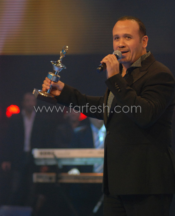 مسلسلات مع تكريم النجوم في حفل رأس السنة  صورة رقم 18 مسلسلات مع تكريم النجوم في حفل رأس السنة  صورة رقم 18