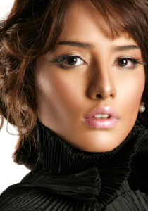 زينة تجهز لبرنامج  زينة تجهز لبرنامج