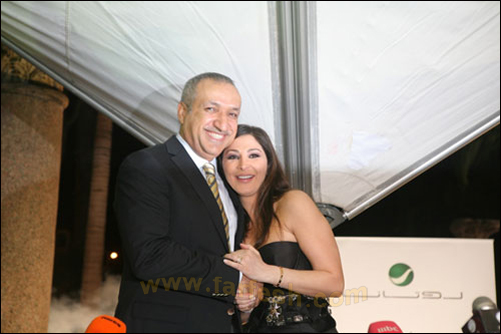 بعد تميّزها.. اليسا تكتسح سباق ألبومات 2010 وتبقى في روتانا! صورة رقم 19 بعد تميّزها.. اليسا تكتسح سباق ألبومات 2010 وتبقى في روتانا! صورة رقم 19