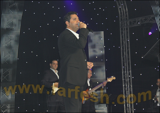 فضل شاكر في الكويت بمناسبة عيد الفطر  صورة رقم 7 فضل شاكر في الكويت بمناسبة عيد الفطر  صورة رقم 7