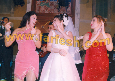 فيفي عبده تتقرب الى الله بقراءة القرآن ومحاسبة النفس                صورة رقم 6