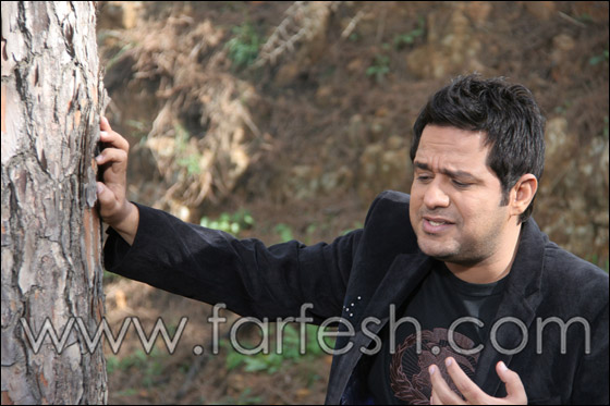 حاتم العراقي يصور أولى أغنيات ألبومه المقبل صورة رقم 6 حاتم العراقي يصور أولى أغنيات ألبومه المقبل صورة رقم 6