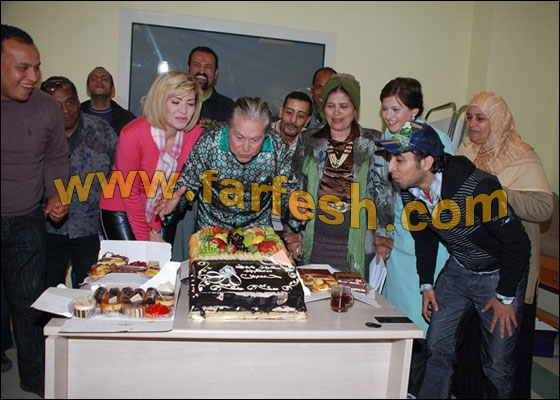 حسين فهمى: برامج كشف العورات بايخة جدا ومتبسطش!!        صورة رقم 4