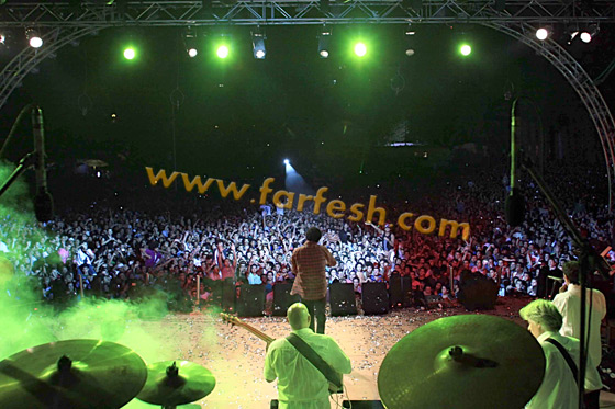 محمد منير يفتح قلبه في حوار جريء لمسلسلات  صورة رقم 16 محمد منير يفتح قلبه في حوار جريء لمسلسلات  صورة رقم 16