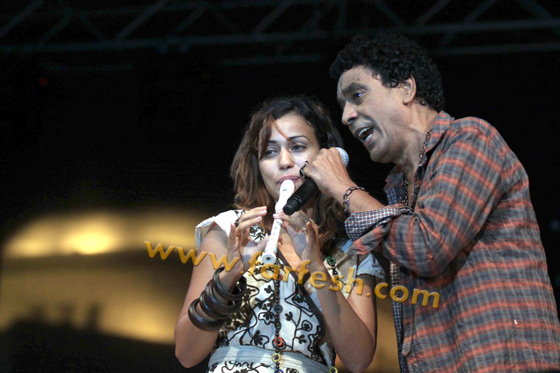 محمد منير يفتح قلبه في حوار جريء لمسلسلات  صورة رقم 15 محمد منير يفتح قلبه في حوار جريء لمسلسلات  صورة رقم 15