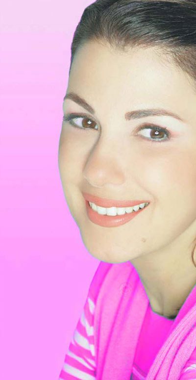 ماجدة تشيد بنصرالله وتطالبه بمساعدة لبنان!!     صورة رقم 4