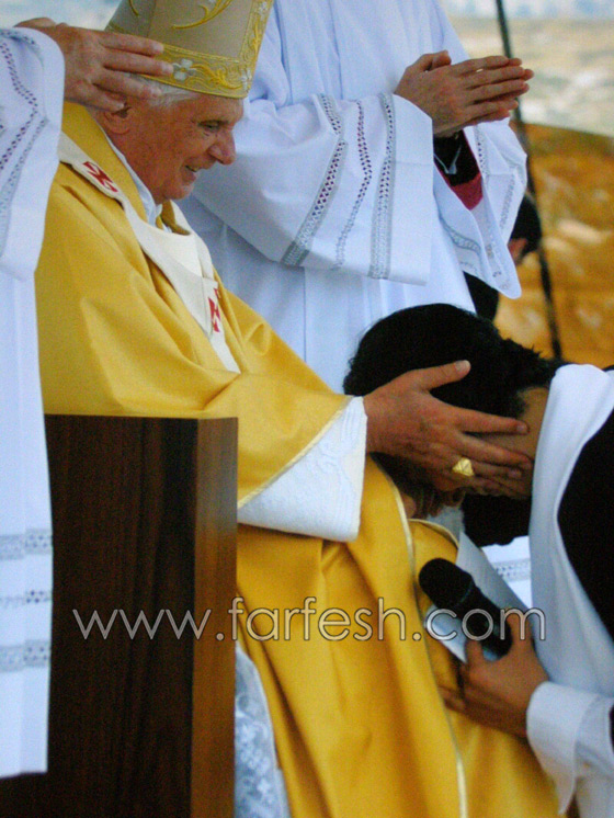 مرفت أشقر تزيّن سنة الكهنوت بـ 