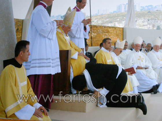 مرفت أشقر تزيّن سنة الكهنوت بـ 