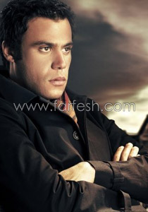 إبن الزعيم يصرّح لمسلسلات: لم استغل دومينيك جسديا!!  صورة رقم 1 إبن الزعيم يصرّح لمسلسلات: لم استغل دومينيك جسديا!!  صورة رقم 1