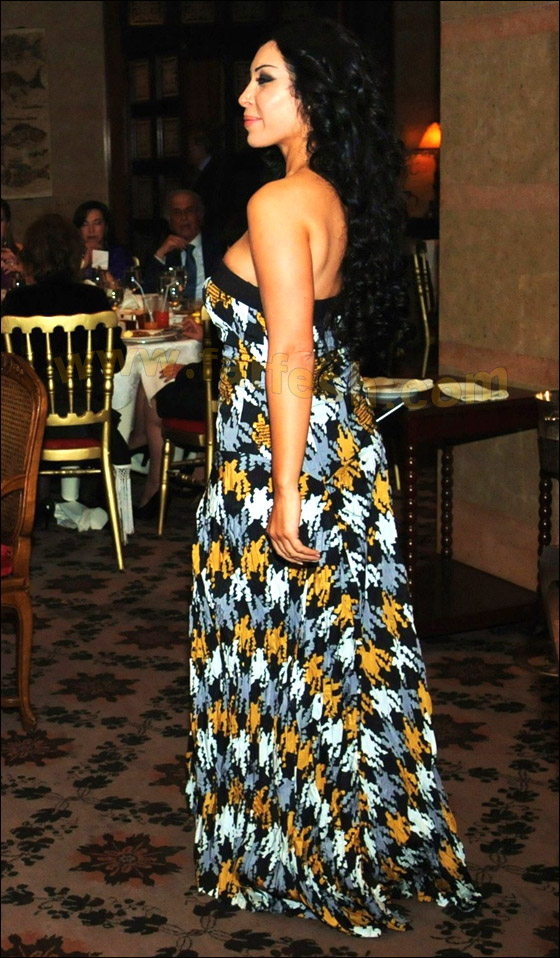 نورهان: أصعد السلّم درجة درجة وجمهوري يزداد!                صورة رقم 6 نورهان: أصعد السلّم درجة درجة وجمهوري يزداد!                صورة رقم 6