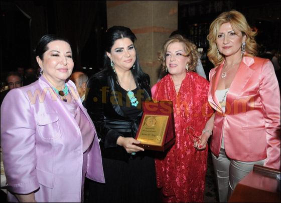 نورهان: أصعد السلّم درجة درجة وجمهوري يزداد!                صورة رقم 11 نورهان: أصعد السلّم درجة درجة وجمهوري يزداد!                صورة رقم 11