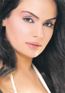 ريدا بطرس: أحب لعب دور القاضية لأحاكم الذين يستفزونني!                صورة رقم 1 ريدا بطرس: أحب لعب دور القاضية لأحاكم الذين يستفزونني!                صورة رقم 1