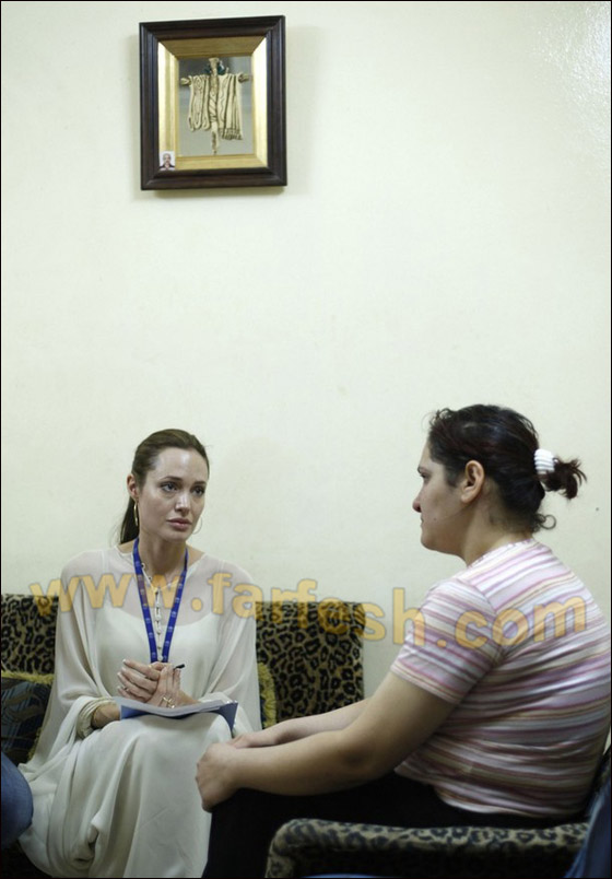 أنجلينا جولي وبراد بيت يرعيان شؤون اللآجئين في سوريا    صورة رقم 9 أنجلينا جولي وبراد بيت يرعيان شؤون اللآجئين في سوريا    صورة رقم 9