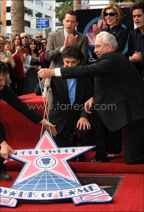 حتّى النجوم يؤذون زوجاتهم.. اعتقال الممثل تشارلي شين!   صورة رقم 7 حتّى النجوم يؤذون زوجاتهم.. اعتقال الممثل تشارلي شين!   صورة رقم 7