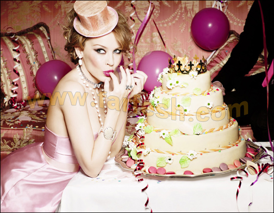 كيلي مينوج صاحبة أقوى اسم صورة رقم 3 كيلي مينوج صاحبة أقوى اسم صورة رقم 3