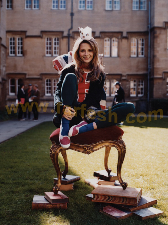 ميشا بارتون تنفصل عن صديقها لوك بريتشارد صورة رقم 2 ميشا بارتون تنفصل عن صديقها لوك بريتشارد صورة رقم 2