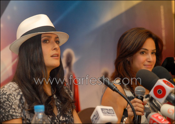 سلمى حايك تزور الاهرامات ويقع في غرامها رجلا في السبعين  صورة رقم 8 سلمى حايك تزور الاهرامات ويقع في غرامها رجلا في السبعين  صورة رقم 8