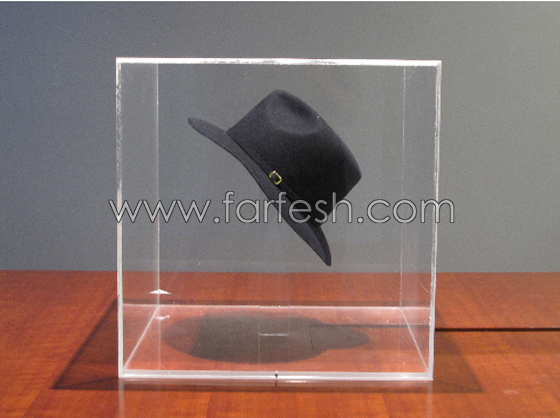 عرض حذاء ارتداه مايكل جاكسون ويحمل توقيعه للبيع في المزاد  صورة رقم 4 عرض حذاء ارتداه مايكل جاكسون ويحمل توقيعه للبيع في المزاد  صورة رقم 4