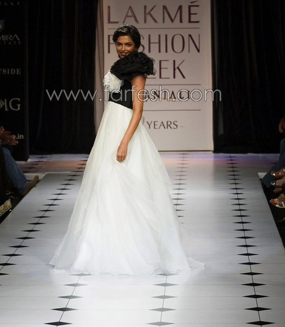 أفضل 10 نجمات في بوليوود عام 2009 صورة رقم 11 أفضل 10 نجمات في بوليوود عام 2009 صورة رقم 11