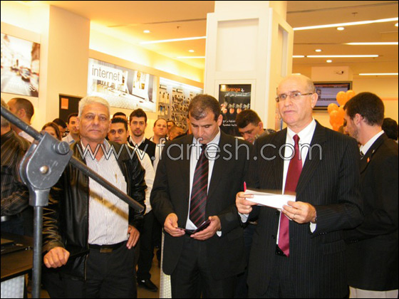 افتتاح مركز الخدمات orange shops الأول من نوعه في سخنين صورة رقم 40 افتتاح مركز الخدمات orange shops الأول من نوعه في سخنين صورة رقم 40
