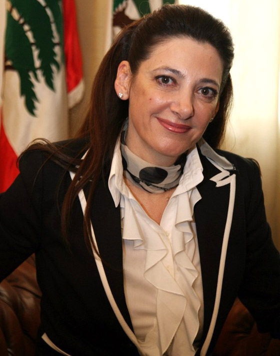 لأول مرة منذ 90 عاماً: لبنانية تفوز بمنصب نقيب المحامين صورة رقم 1