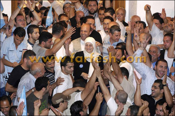 صور للبنان المحتفل والتوجه نحو حكومة وحدة وطنية..  صورة رقم 1 صور للبنان المحتفل والتوجه نحو حكومة وحدة وطنية..  صورة رقم 1