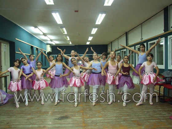 الفنانة أمل مرقس تبدع أمام اطفال الناصرة  صورة رقم 21 الفنانة أمل مرقس تبدع أمام اطفال الناصرة  صورة رقم 21