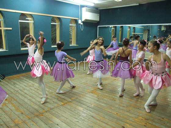 الفنانة أمل مرقس تبدع أمام اطفال الناصرة  صورة رقم 24 الفنانة أمل مرقس تبدع أمام اطفال الناصرة  صورة رقم 24