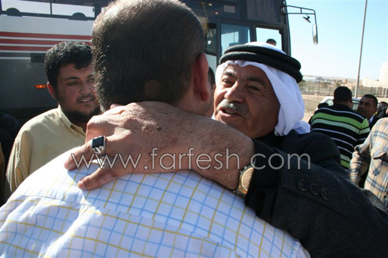 أهالي عرعرة النقب يستقبلون حجاج بيت الله الحرام   صورة رقم 1