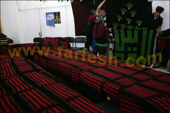 أطول ثوب فلسطيني يحطّم الأرقام القياسيّة!!                صورة رقم 2