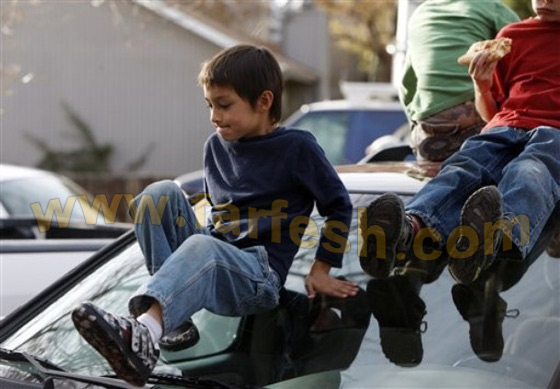 طفل اختبأ داخل علبة كرتون وأربك أمريكا 5 ساعات       صورة رقم 17