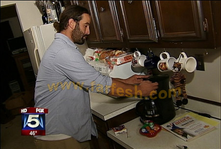 إعتقال رجل امريكي أعد قهوته عاريا في منزله!!! صورة رقم 2 إعتقال رجل امريكي أعد قهوته عاريا في منزله!!! صورة رقم 2