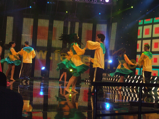 نانسي حوا تفوز بمسابقة 