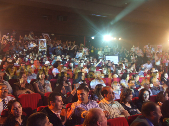 نانسي حوا تفوز بمسابقة 