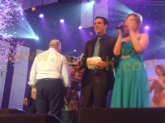 نانسي حوا تفوز بمسابقة 