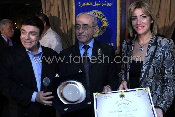 مسلسلات في حفل تكريم أسره مسلسل قاتل بلا اجر        صورة رقم 2