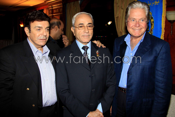 مسلسلات في حفل تكريم أسره مسلسل قاتل بلا اجر        صورة رقم 4