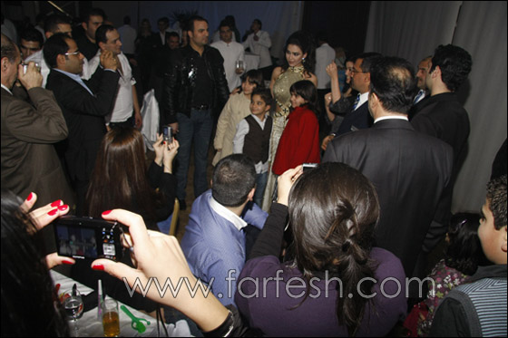 قمر تضيء بين النجوم في رأس السنة!! صورة رقم 9 قمر تضيء بين النجوم في رأس السنة!! صورة رقم 9