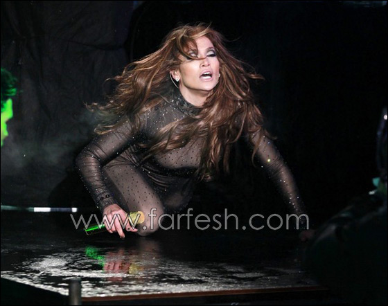 جينفير لوبيز تثير الإنتقادات بملابس حفلة رأس السنة!! صورة رقم 5 جينفير لوبيز تثير الإنتقادات بملابس حفلة رأس السنة!! صورة رقم 5