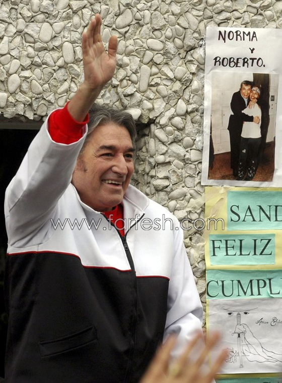 وفاة المغني وفاة المغني