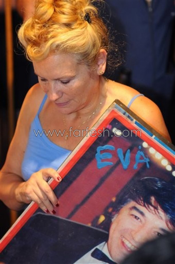 وفاة المغني وفاة المغني