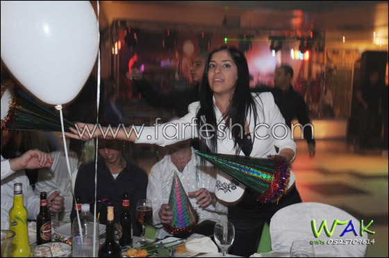 زهير فرنسيس أشعلها زهير فرنسيس أشعلها