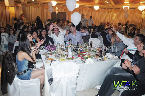 زهير فرنسيس أشعلها زهير فرنسيس أشعلها